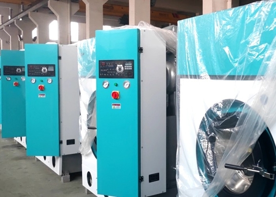 Heavy Duty Dry Cleaning Machine With Distillation Tank Laundromats Business 16kg